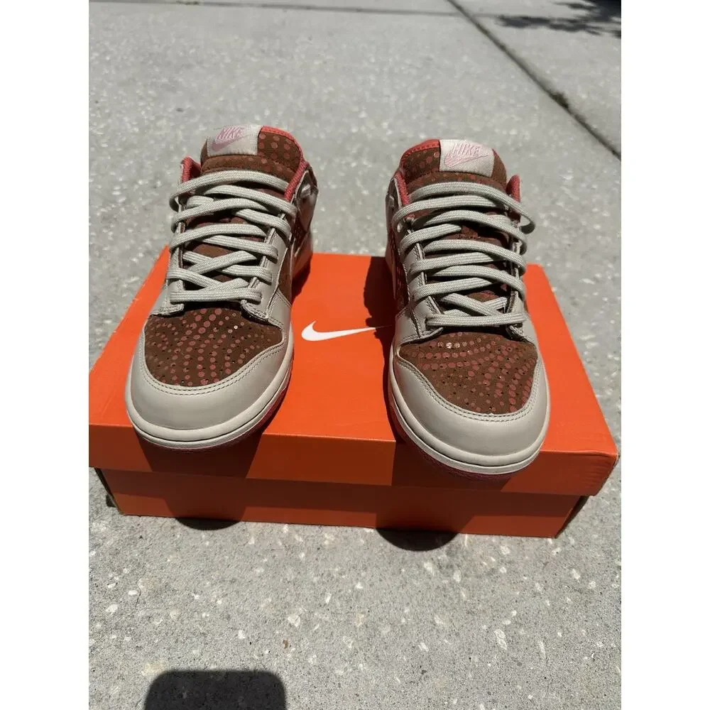 Nike Womens Dunk Low Cognac Sneakers Beige Brown 309324-212 Lace Up Shoes Sz 8.5
